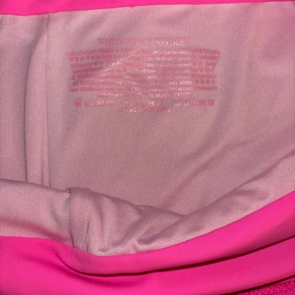 Victoria's Secret Pink Swim Shorts - Picture 6 of 6